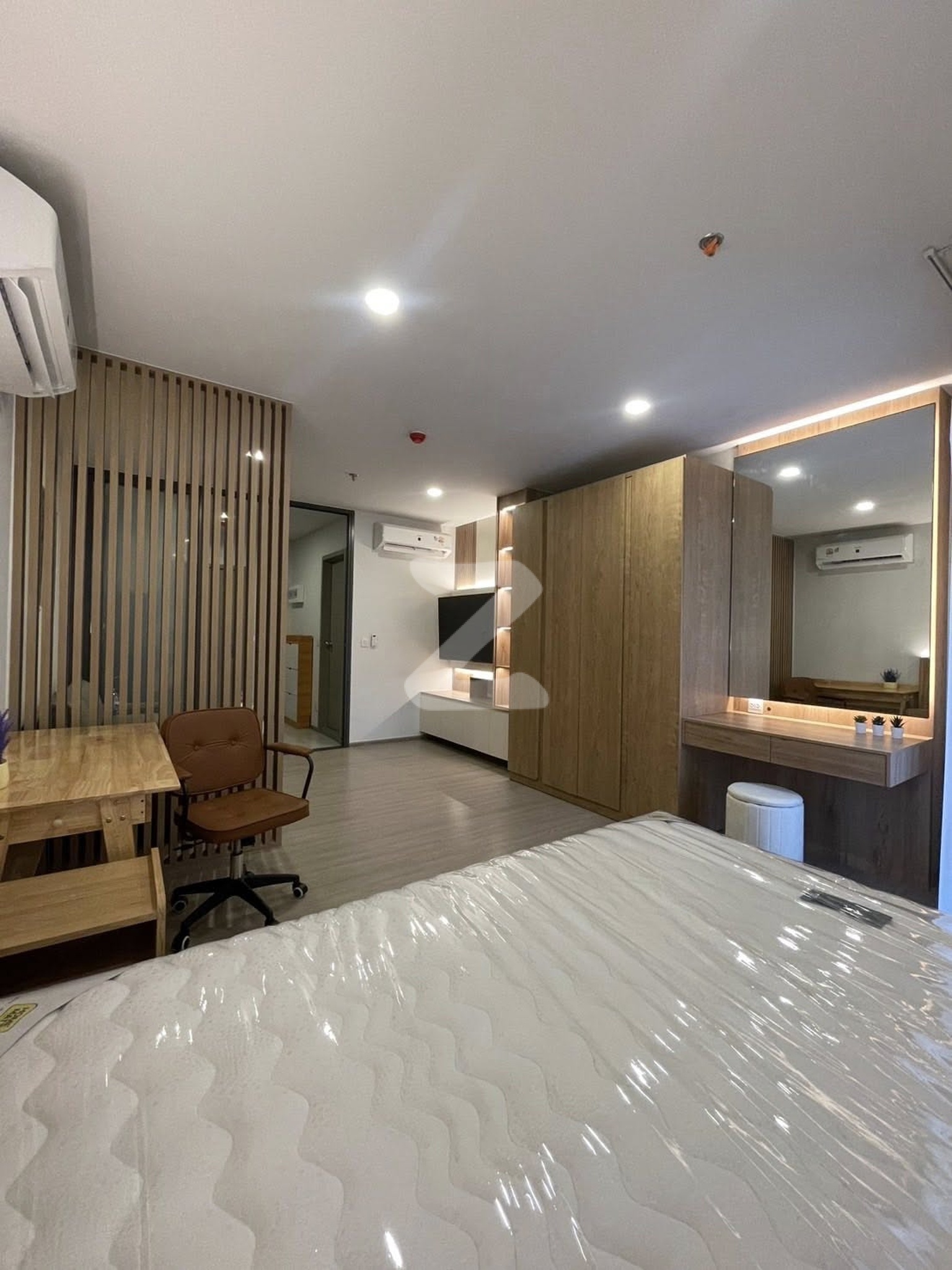 เจ้าของห้องโพสเอง เปิดรับ Agent ให้เช่า Aspire สุขุมวิท-พระราม 4 "ห้องใหม่ มือหนึ่ง" ขนาด 31 ตารางเมตร 1 ห้องนอน 1 ห้องน้ำ : เจ้าของให้เช่าเอง (งดรับนายหน้า)