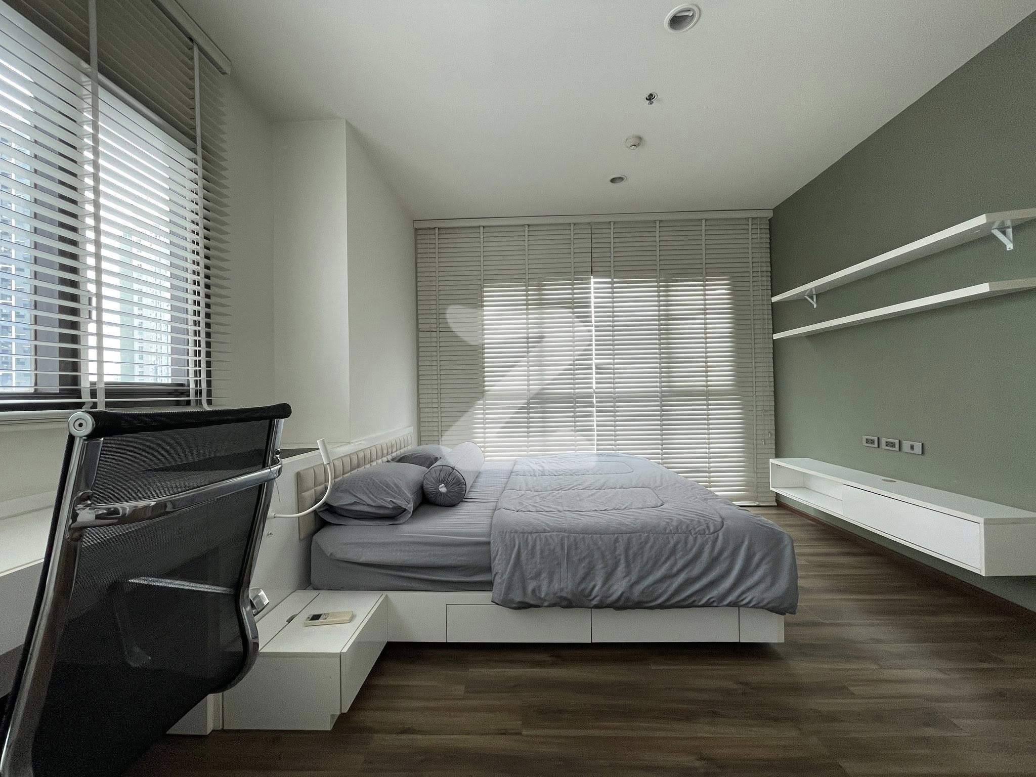 Wyne Condo สุขุมวิท 350 เมตร ไป BTS พระโขนง 45 ตร.ม. เฟอร์นิเจอร์ครบ                            : เจ้าของให้เช่าเอง (งดรับนายหน้า)