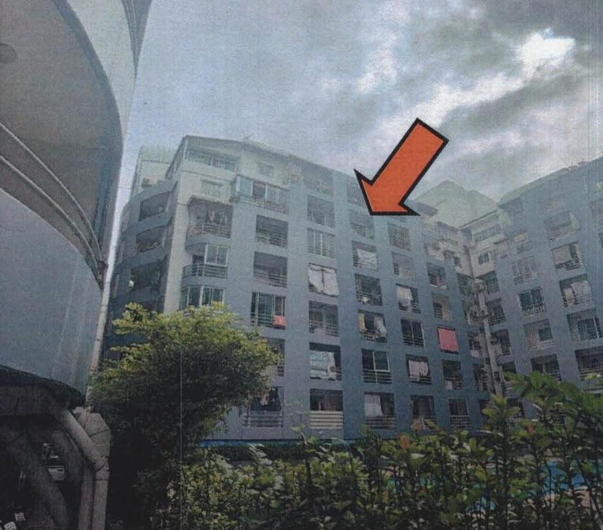 ทรัพย์สถาบันโดย GHB คอนโดใกล้ YL03 โชคชัย 4 รัชดาเพรสทีจ คอนโดมิเนียม (Ratchada Prestige Condominium)