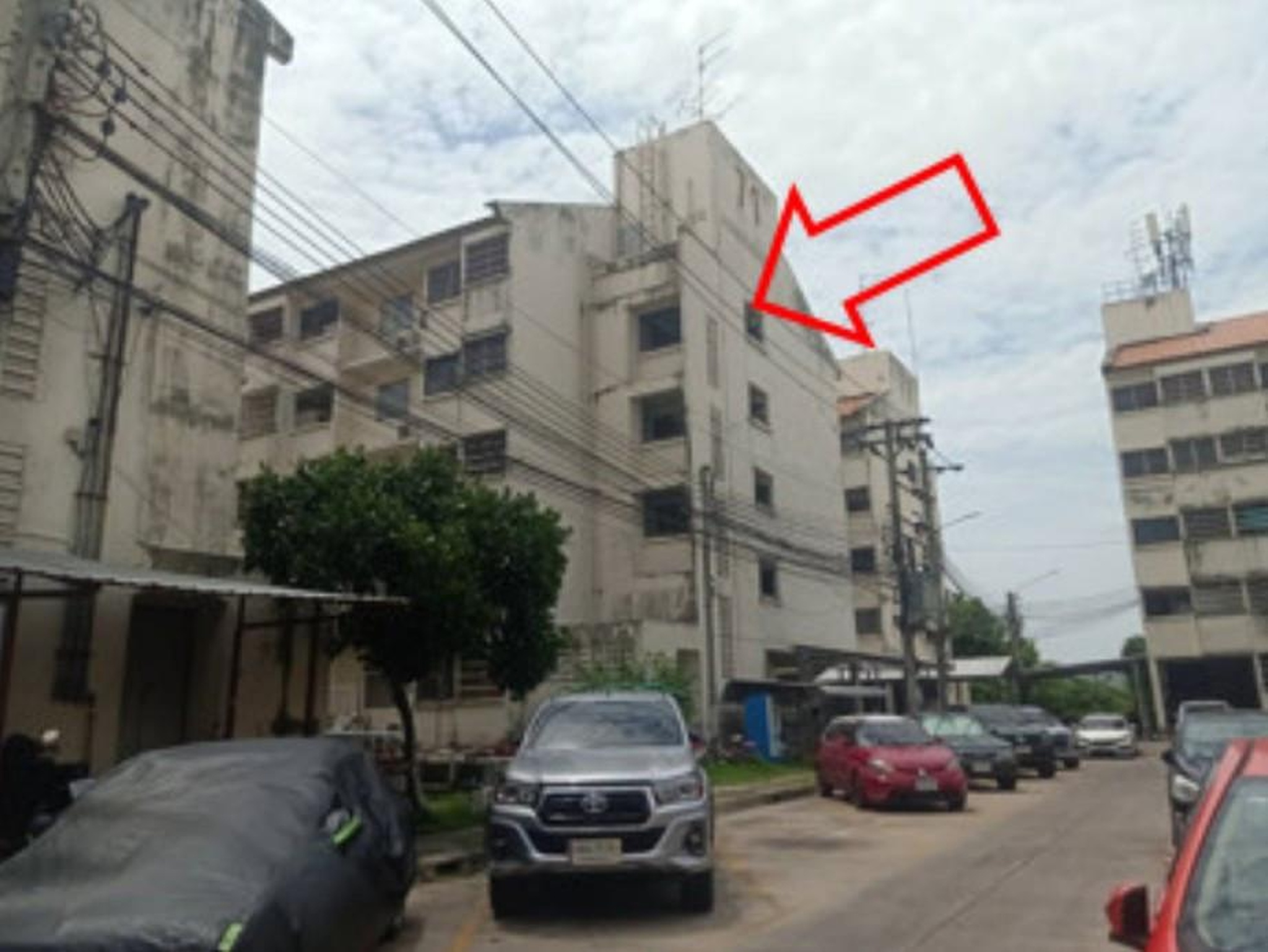 ทรัพย์สถาบันโดย GHB คอนโด บ้านเอื้ออาทร บางโฉลง (Baan Ua-Athorn Bang Chalong)