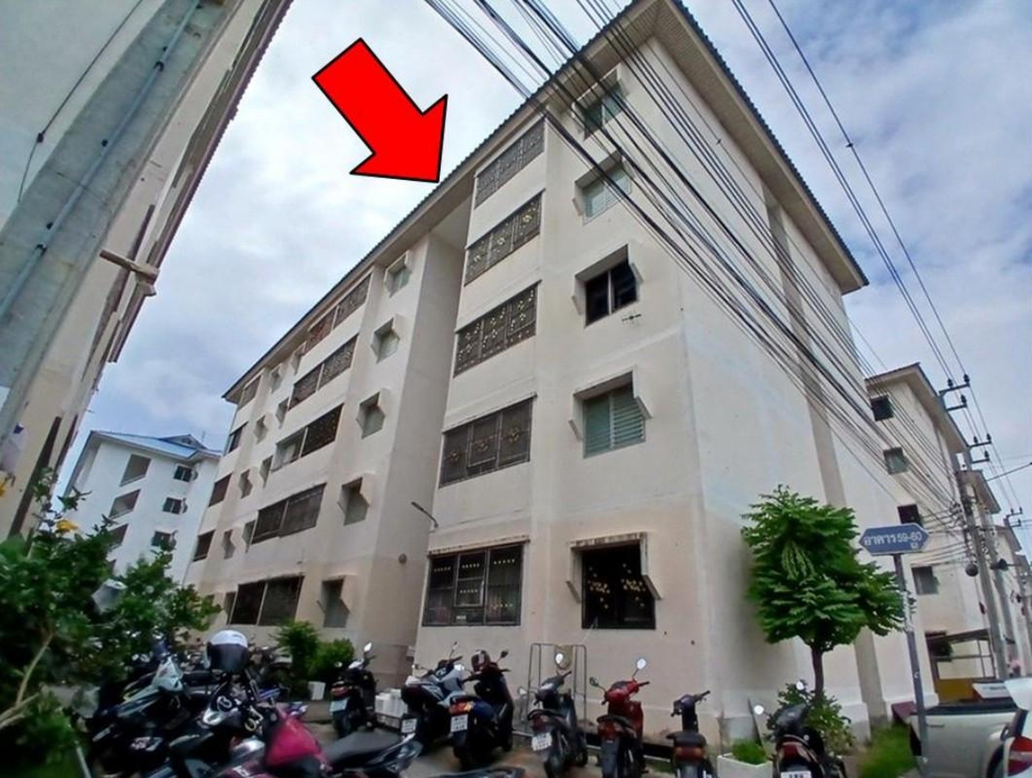 ทรัพย์สถาบันโดย GHB คอนโด บ้านเอื้ออาทร สุวรรณภูมิ 1 (วัดศรีวารีน้อย) (Baan Ua-Athorn Wat Sri Waree Noi)