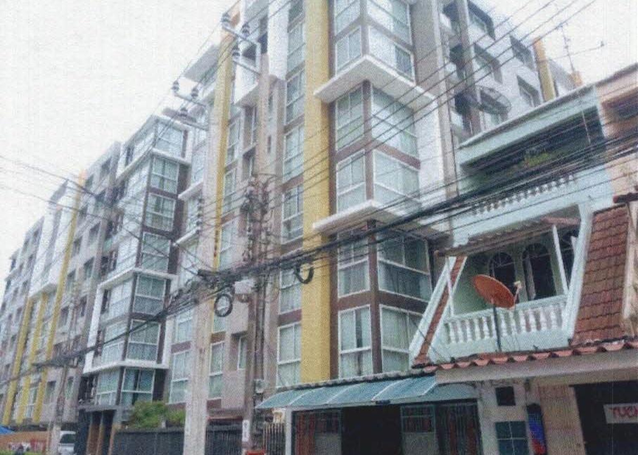 ทรัพย์สถาบันโดย GHB คอนโดใกล้ MRT บางโพ ชาโตว์ อินทาวน์ จรัญสนิทวงศ์ 96/2 (Chateau in Town Charansanitwong 96/2)