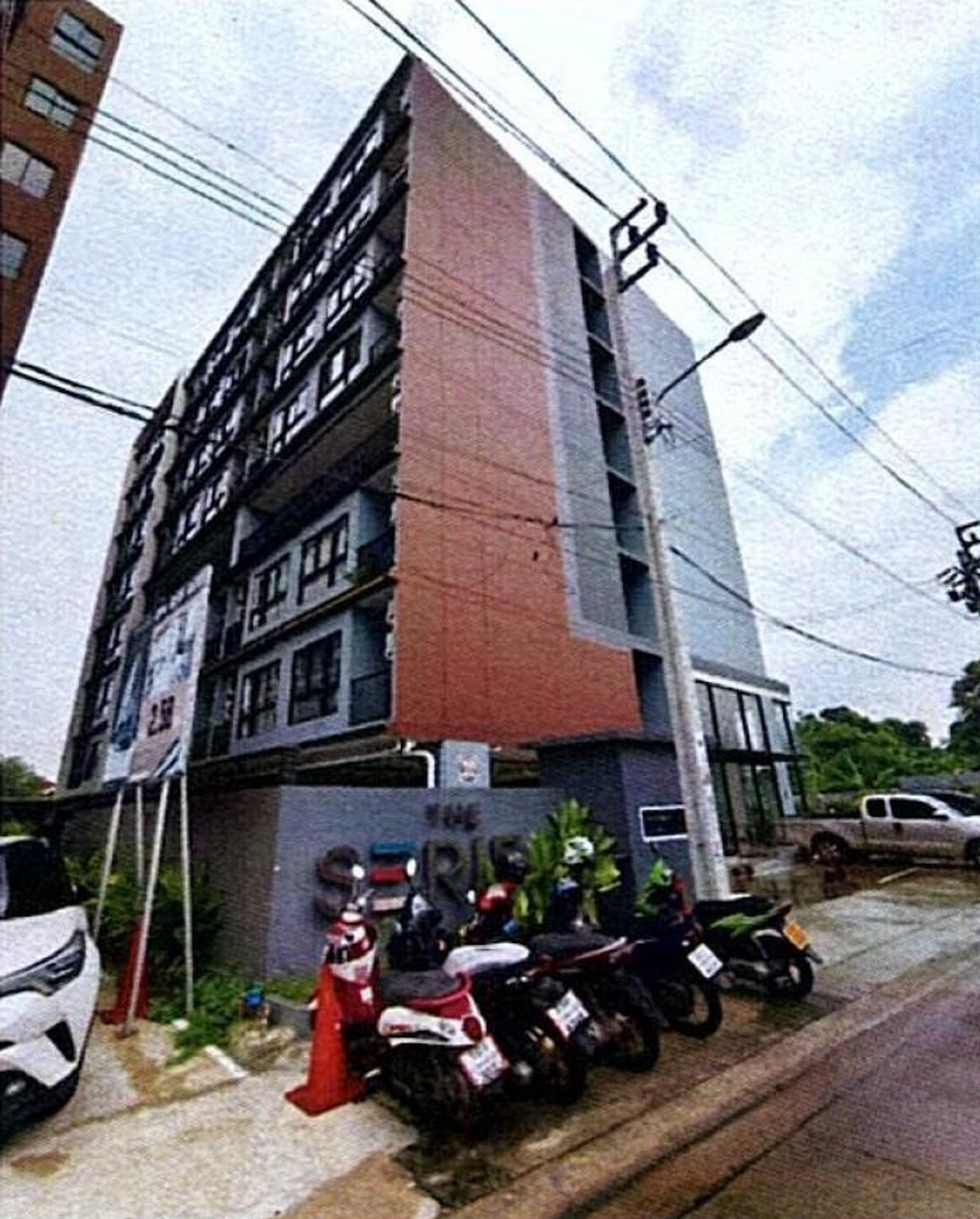 ทรัพย์สถาบันโดย GHB คอนโดใกล้ MRT แยกติวานนท์ เดอะ ซีรี่ส์ คอนโด ติวานนท์ (The Series Condo Tiwanon)