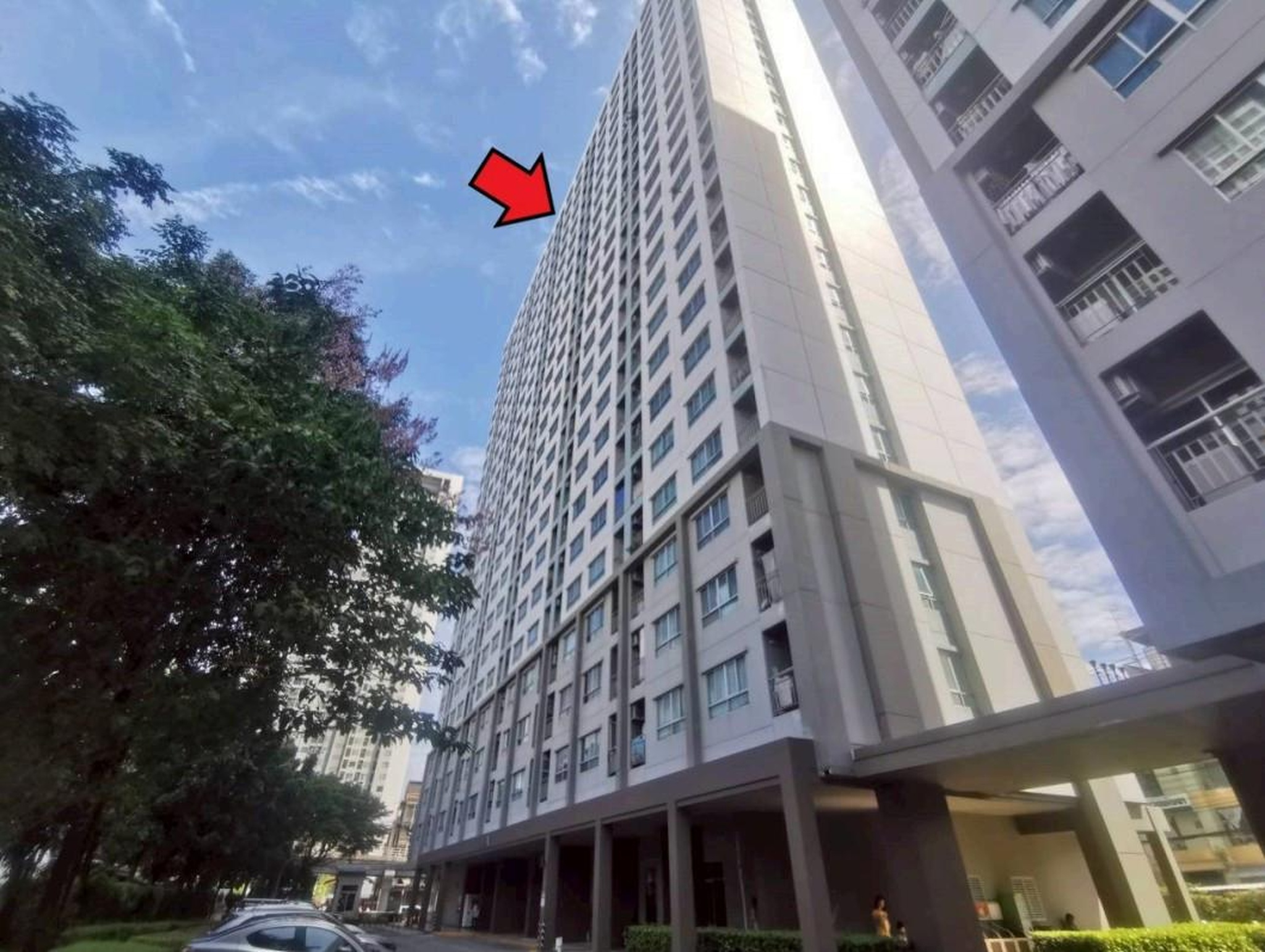 ทรัพย์สถาบันโดย GHB คอนโดใกล้ YL09 แยกลำสาลี ลุมพินี วิลล์ รามคำแหง 60/2 (Lumpini Ville Ramkhamhaeng 60/2)
