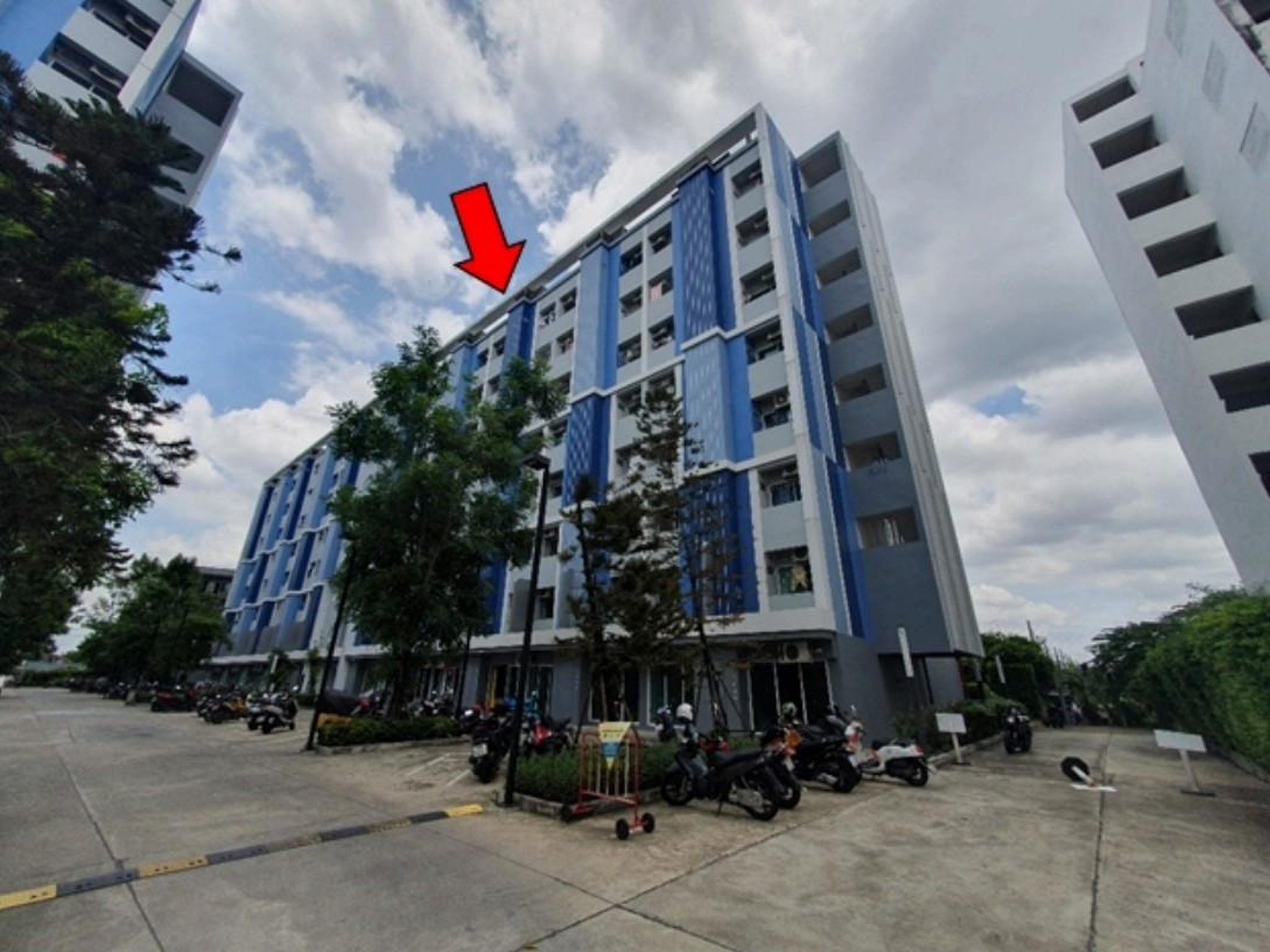 ทรัพย์สถาบันโดย GHB คอนโด อยู่รวยคอนโด นวมินทร์ 135 (Yuruay Condo Nawamin 135)
