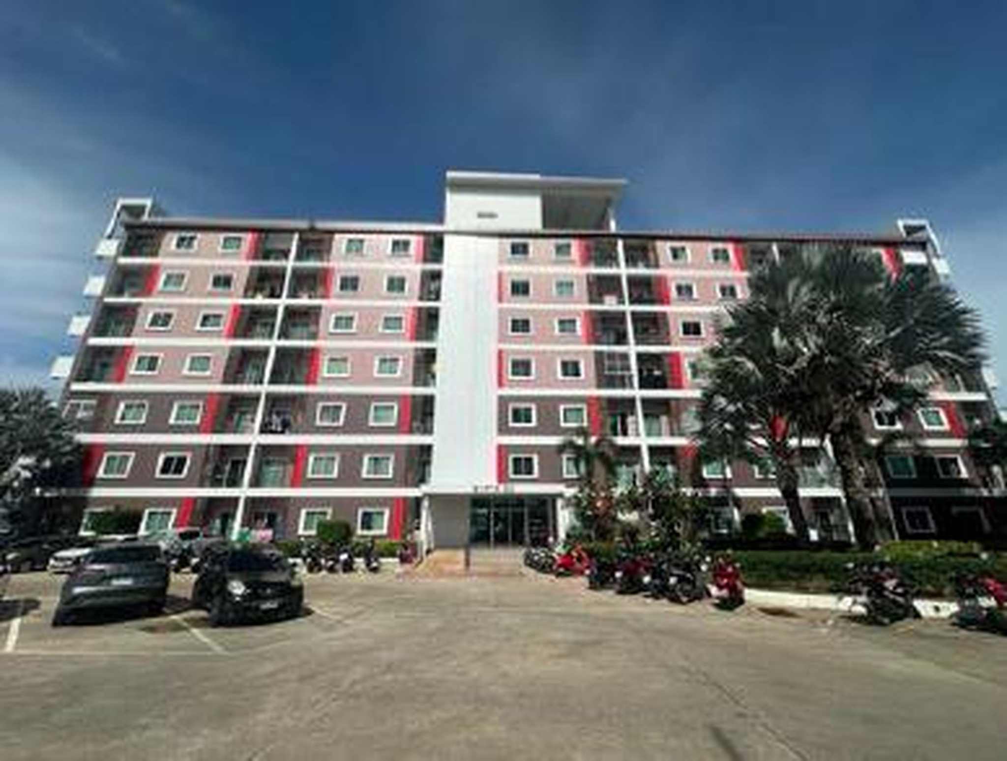 ทรัพย์สถาบันโดย GHB คอนโด ซีซี คอนโดมิเนียม 2 (CC Condominium 2)