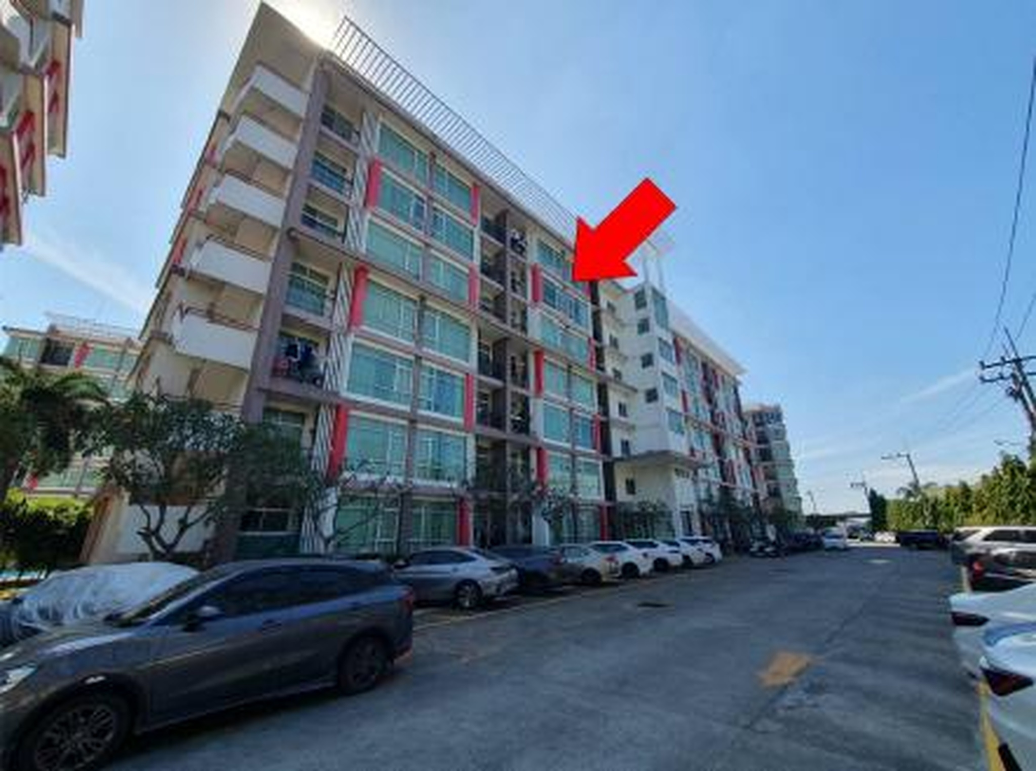 ทรัพย์สถาบันโดย GHB คอนโด ซีซี คอนโดมิเนียม 1 (CC Condominium 1)