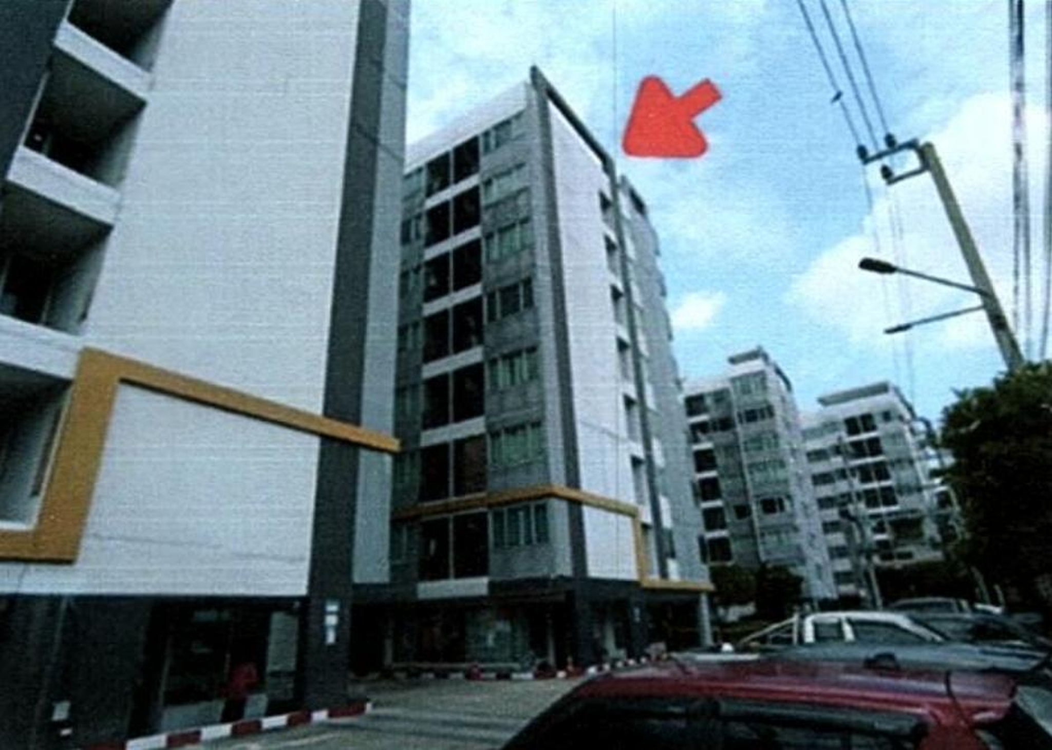ทรัพย์สถาบันโดย GHB คอนโดใกล้ MRT บางรักใหญ่ เอส 9 คอนโดมิเนียม (S9 Condominium)