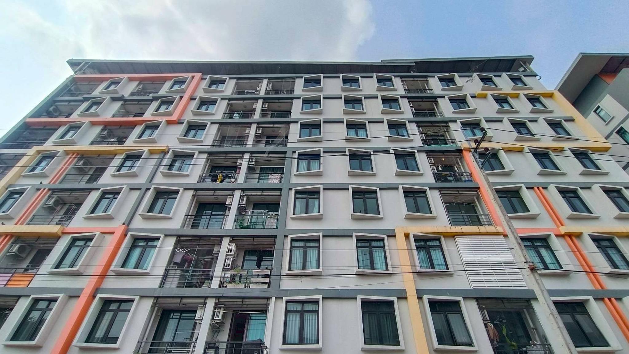 ทรัพย์สถาบันโดย JAM คอนโด เอส ปาร์ค คอนโด ชลบุรี (S Park Condo Chanburi)