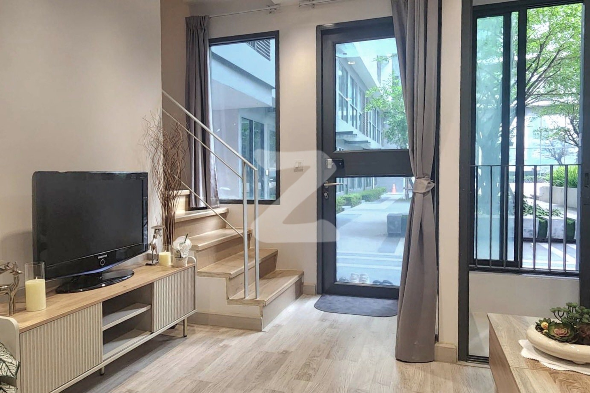 Owner post ! โครงการไอดีโอ โมบิ พระรามเก้า ห้อง 90/26 ชั้น 6-7 ขนาด 44.06 ตรม.  : เจ้าของขายเอง (งดรับนายหน้า)