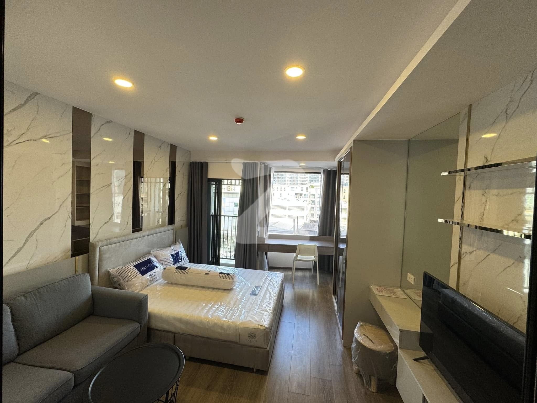 Owner post (Agents are welcome) Condo for rent Soho Bangkok Ratchada ปล่อยเช่าห้องคอนโด โซโห แบงค๊อก รัชดา : เจ้าของให้เช่าเอง (งดรับนายหน้า)