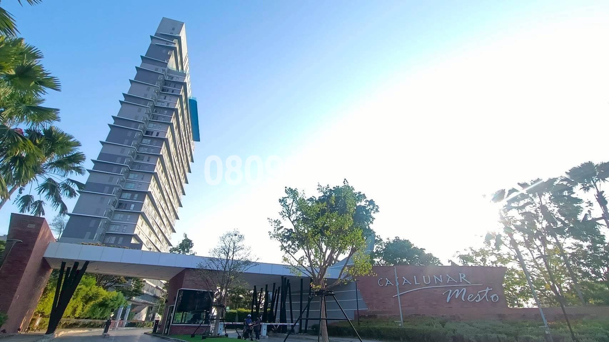 ขายคอนโด คาซาลูนา เมสโต คอนโดมิเนียม (Casalunar Mesto Condominium)