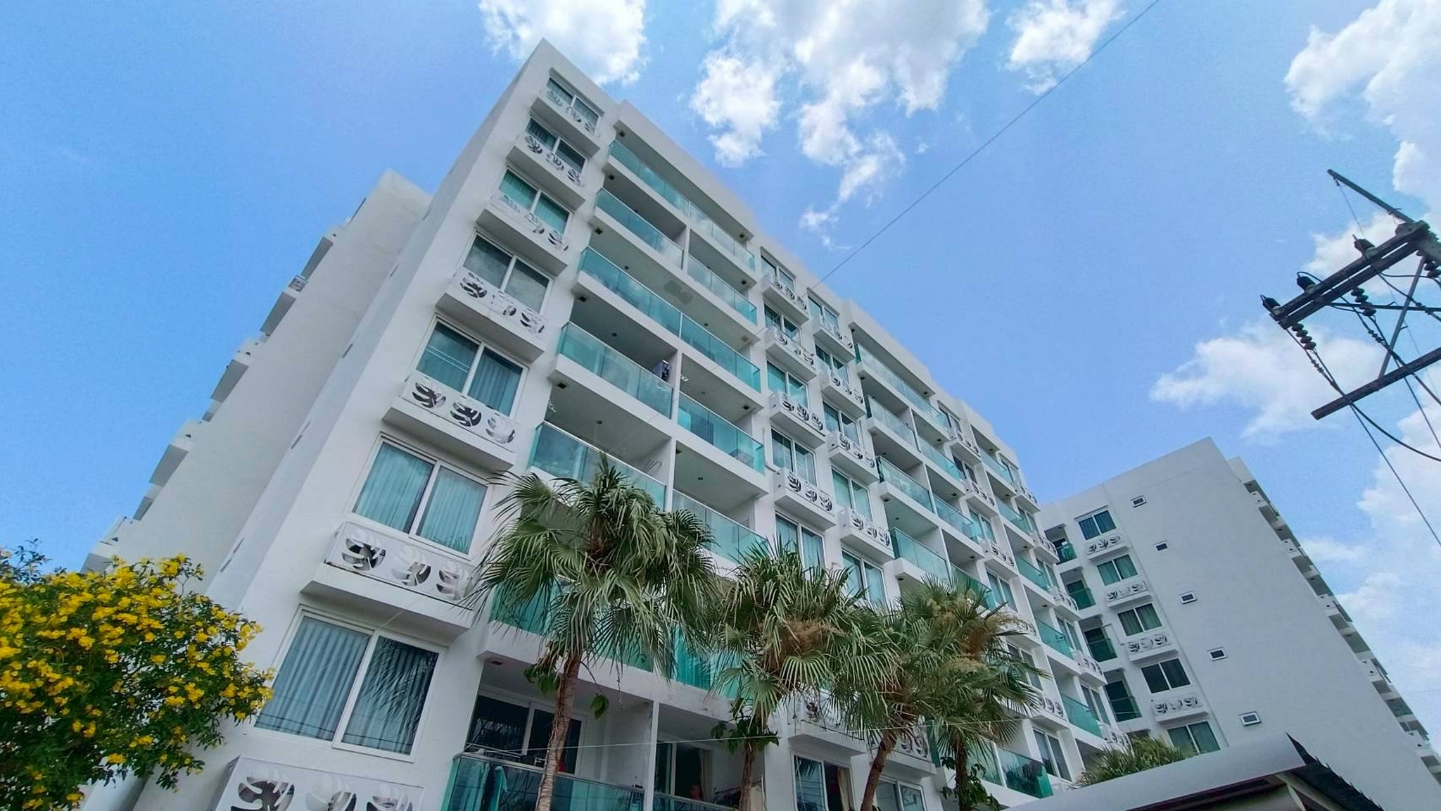 ทรัพย์สถาบันโดย JAM คอนโด อะเมซอน เรสซิเด้นซ์ พัทยา (Amazon Residence Pattaya)