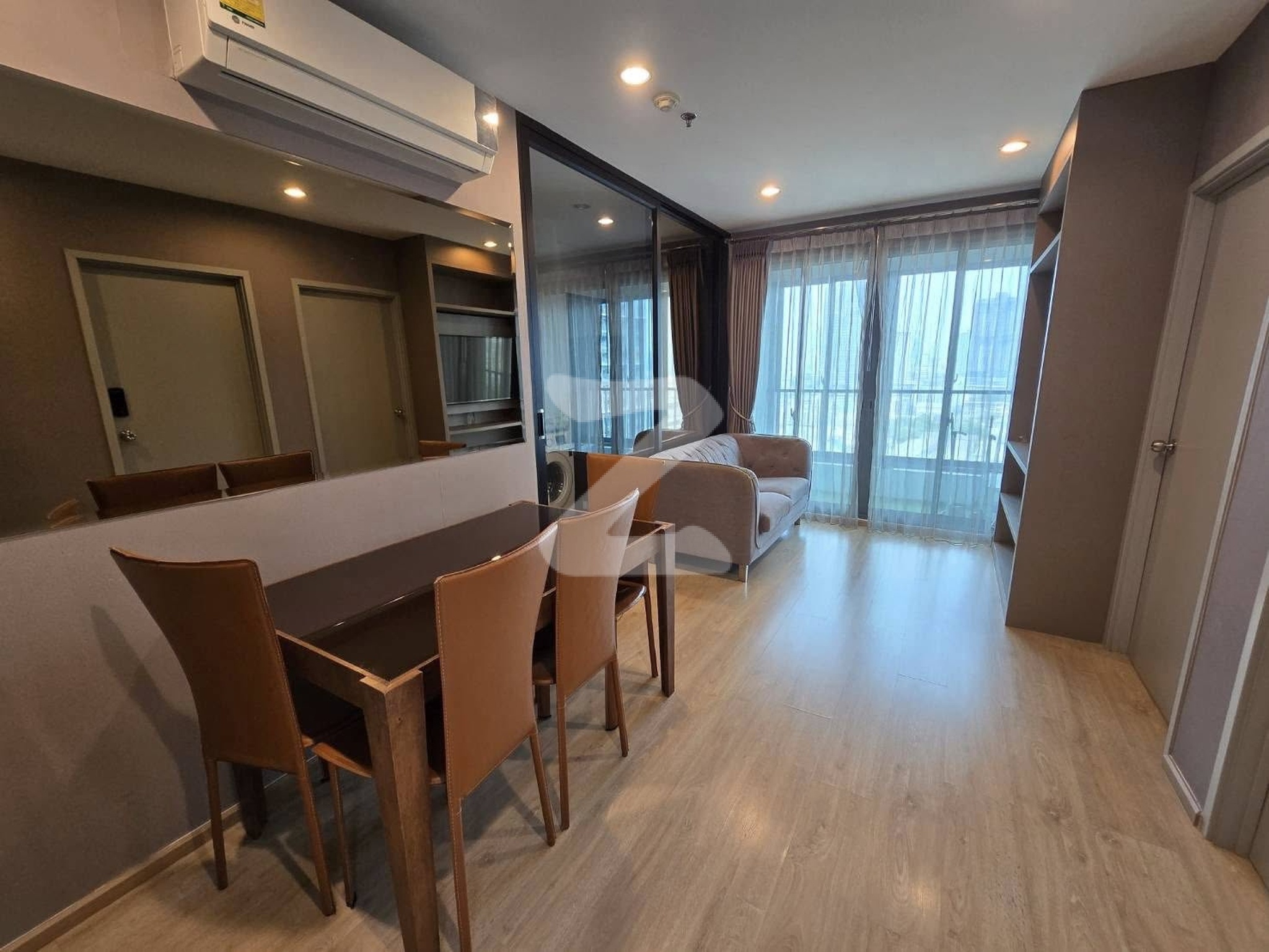 (Owner post) ให้เช่า IDEO wuttakard (ติด BTS wuttakard 100m) 2Bed, 1toilet, size45 sq.m. 14th floor ✨Build in เฟอร์ SB ทุกห้อง✨ : เจ้าของให้เช่าเอง (งดรับนายหน้า)