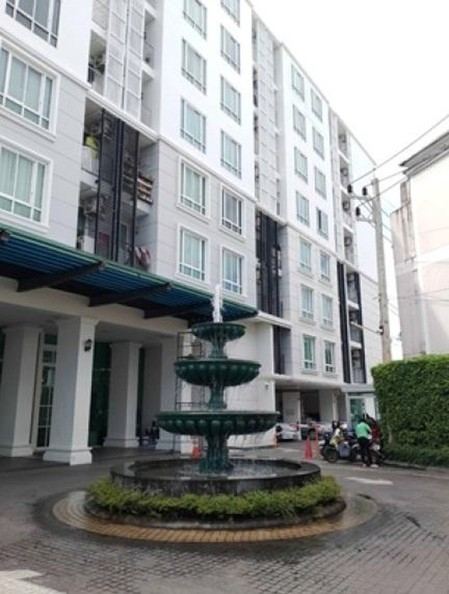 ทรัพย์สถาบันโดย GHB คอนโด เดอะ การ์เด้นท์ คอนโด (The Garden Condo)