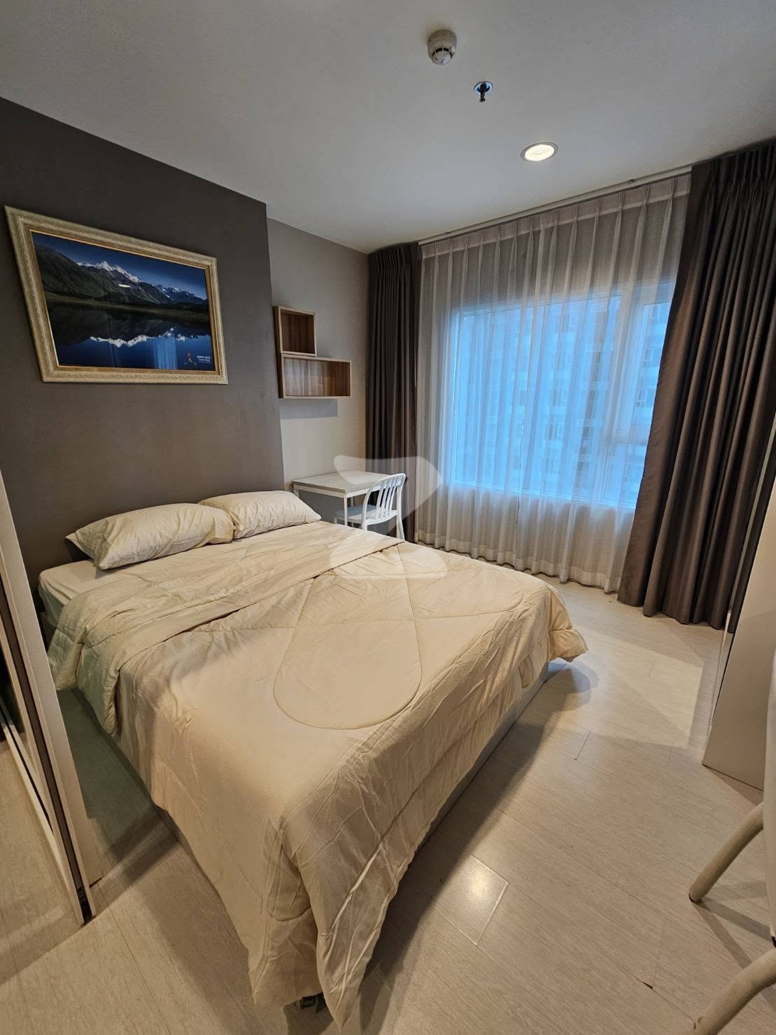 Owner post ให้เช่า Aspire Erawan  ห้องว่าง พร้อมเข้าอยู่ ติด BTS Erawan 0 เมตร                          : เจ้าของให้เช่าเอง (งดรับนายหน้า)