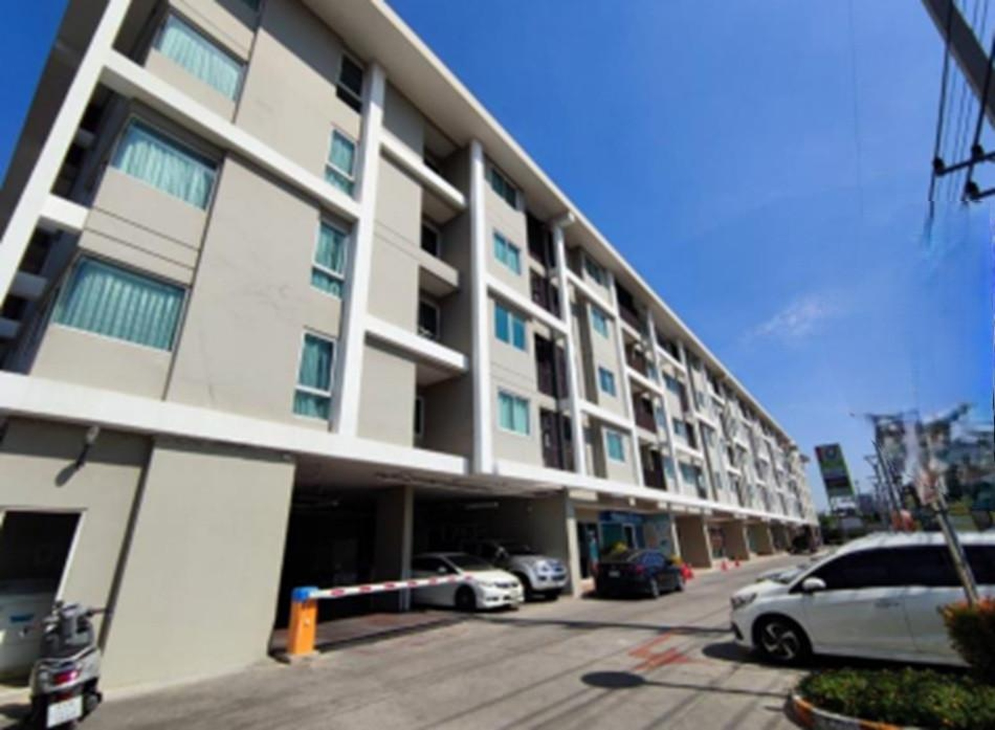 ทรัพย์สถาบันโดย GHB คอนโด เอ็มที เรสซิเดนซ์ รังสิต-คลองหลวง (MT Residences Rangsit-Klongluang)