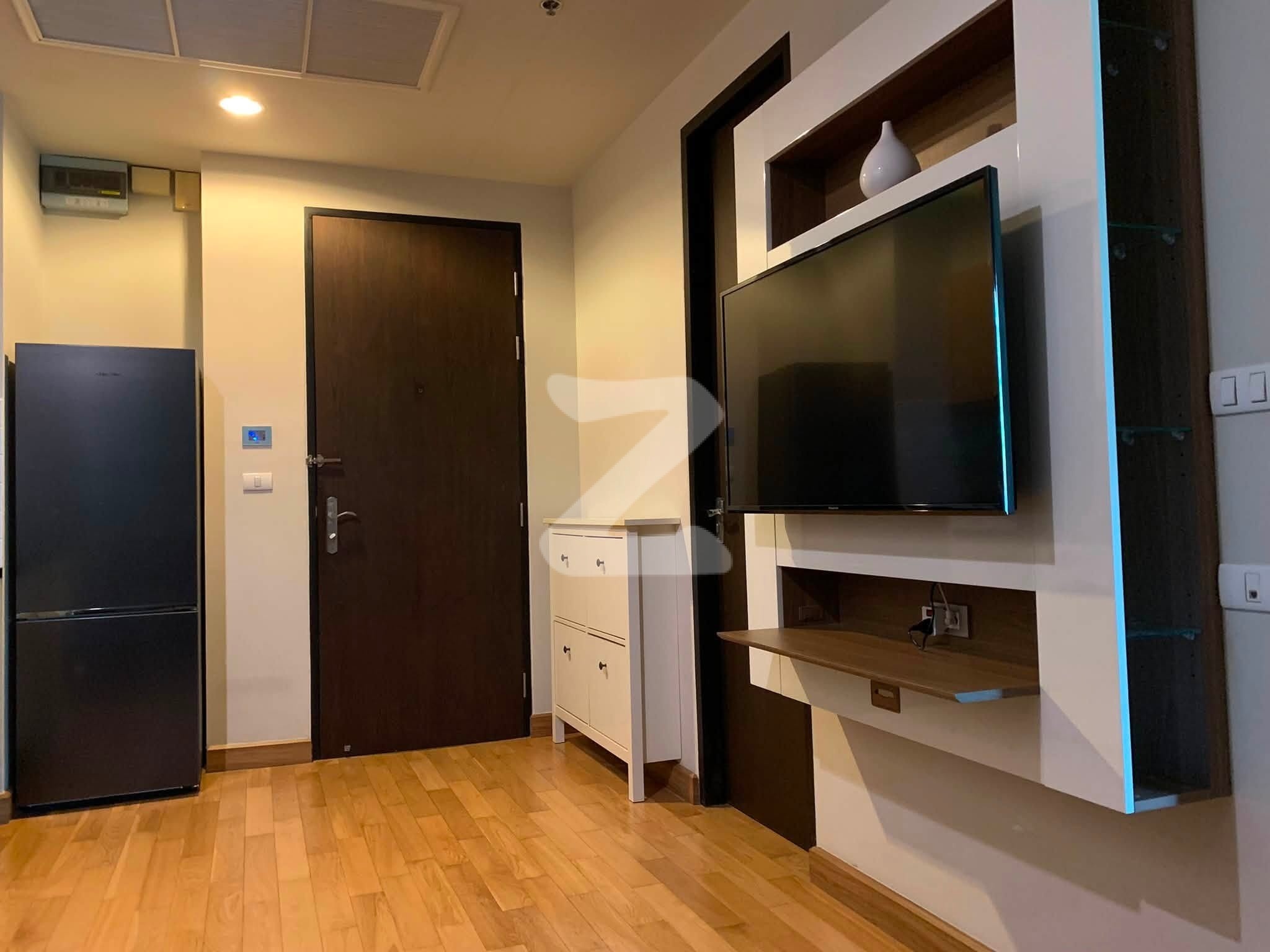 The Address Chidlom studio 40sqm ชั้น2 วิวสระว่ายน้ำ ให้เช่า23000/เดือน ใกล้สถานีชิดลม300เมตร สนใจติดต่อ : เจ้าของให้เช่าเอง (งดรับนายหน้า)