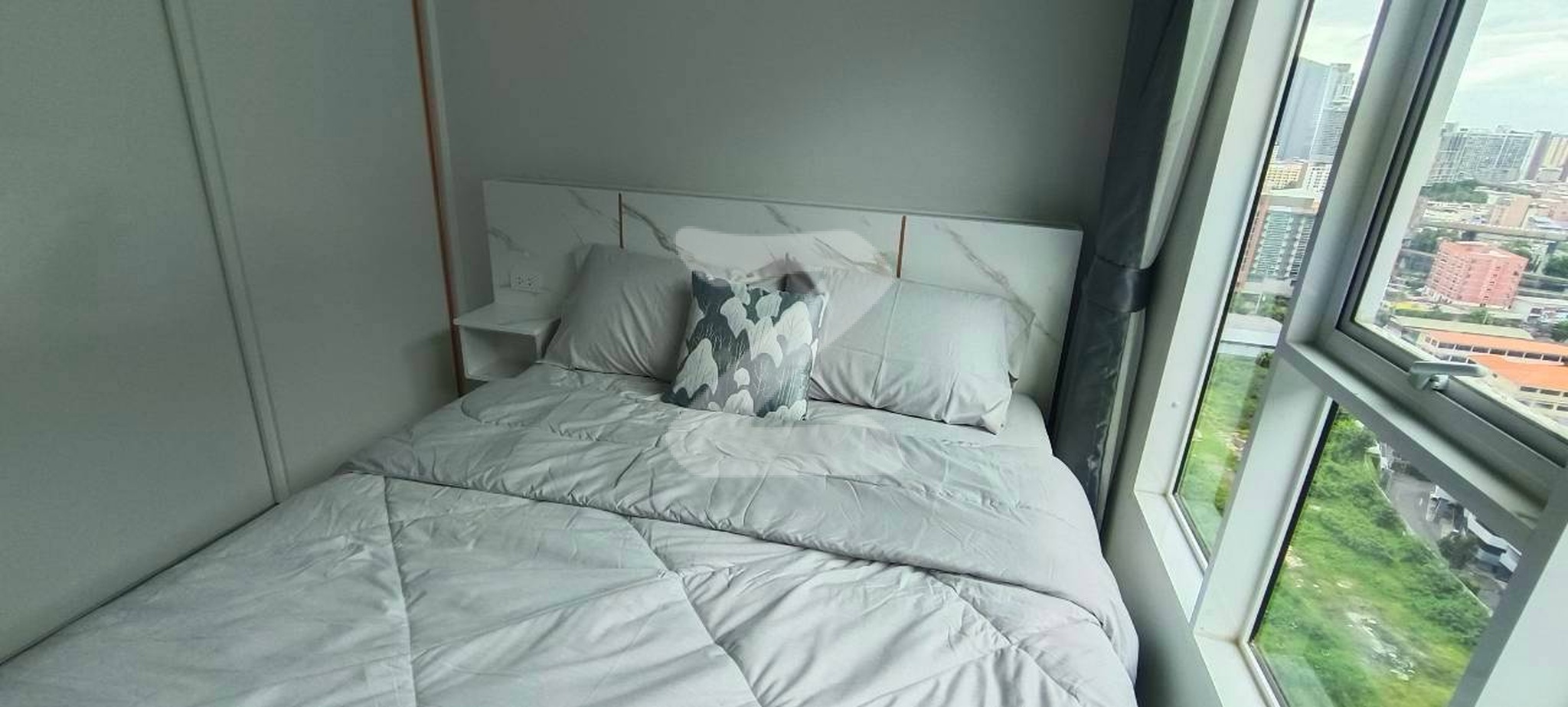 เจ้าของpost ห้องให้เช่า Regent Home บางนา ตึก A **(ห้องมุม)** Furครบ บิ้วอิน สวยงาม พร้อมอยู่ ด่วน!!! ห้ามพลาด : เจ้าของให้เช่าเอง (งดรับนายหน้า)