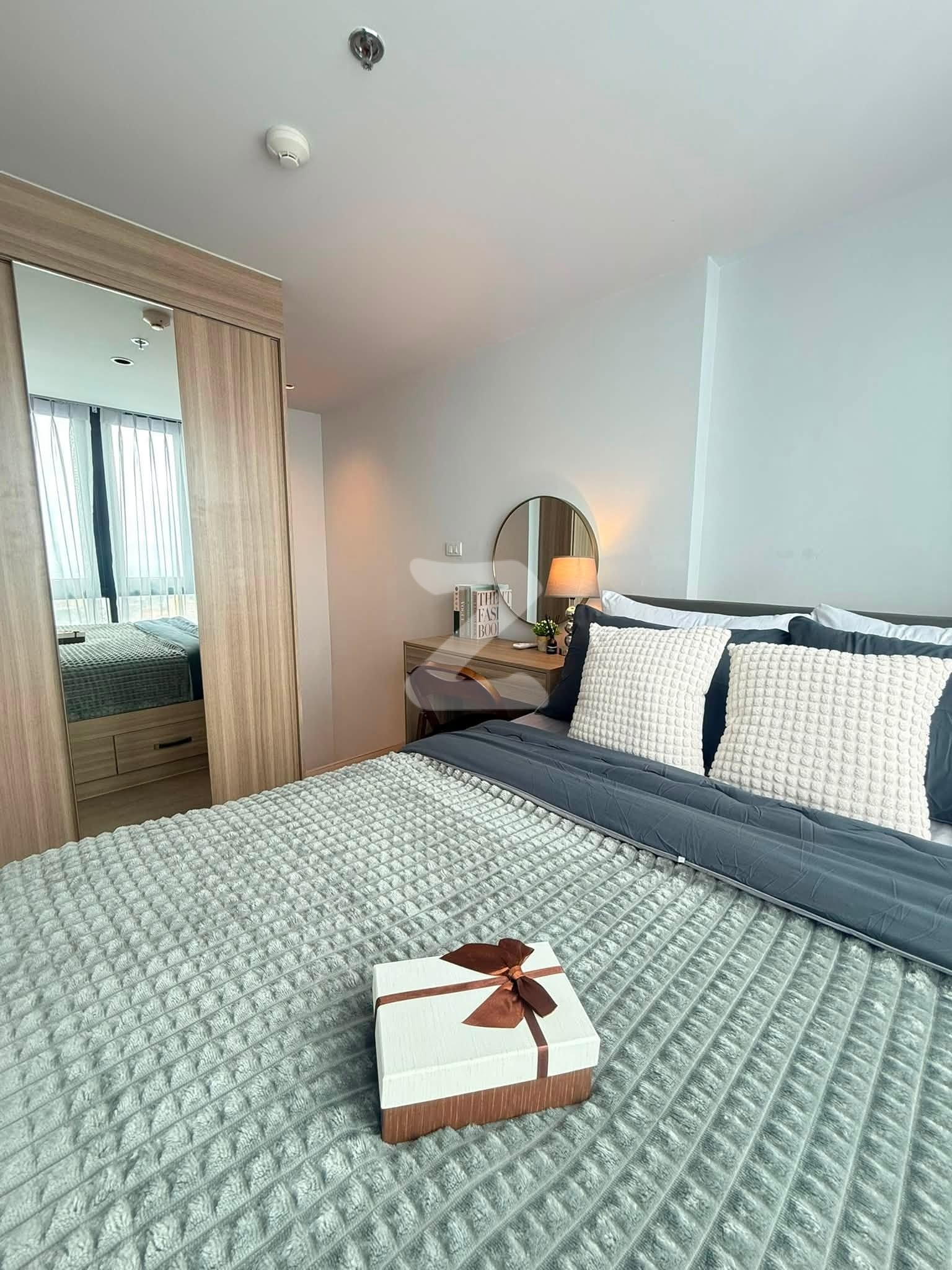 🏙️ เจ้าของปล่อยเอง | 2-BEDROOM DUPLEX ใกล้ BTS ตลาดพลู 0 เมตร ✨ 24,000 บาท/เดือน | สัญญา 1 ปี : เจ้าของให้เช่าเอง (งดรับนายหน้า)