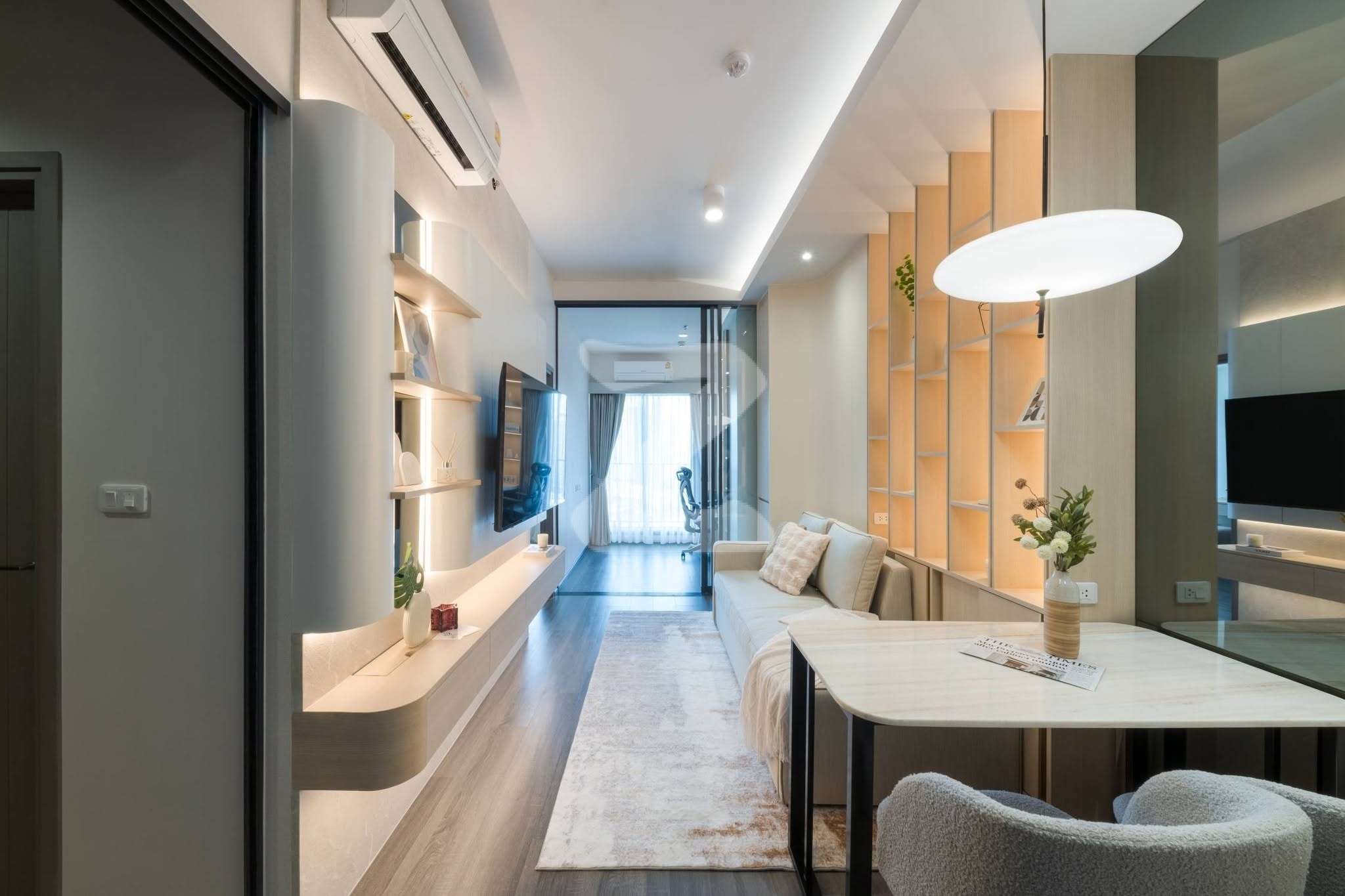 ปล่อยเช่า Ideo Sukhumvit-Rama 4 ไอดีโอ สุขุมวิท-พระราม 4 ห้อง One Bedroom Plus 44.43 ตรม. ครัวปิด ชั้น 15 ทิศเหนือ วิวเมืองไม่บล็อค : เจ้าของให้เช่าเอง (งดรับนายหน้า)