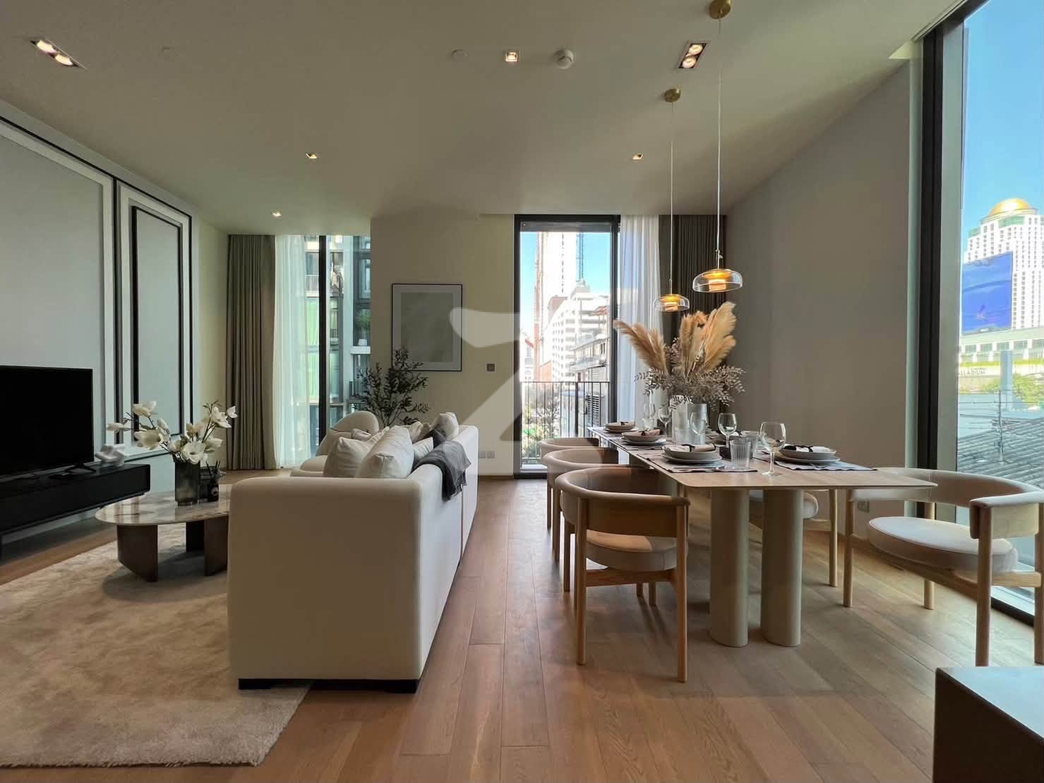 28 Chidlom - Villa Building | 90 ตร.ม. | 2 ห้องนอน 2 ห้องน้ำ [Owner Post - ยินดีต้อนรับเอเจ้นท์ค่ะ]  พร้อมอยู่ต้น พ.ย. 2026 : เจ้าของให้เช่าเอง (งดรับนายหน้า)
