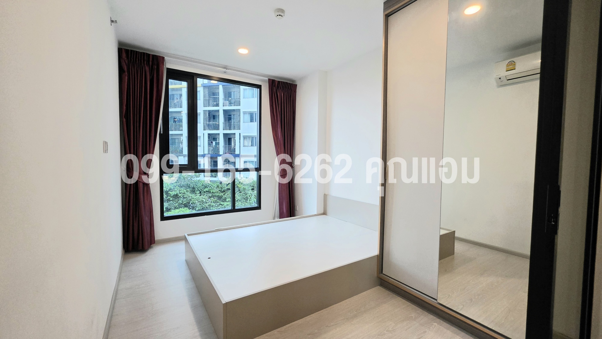 ขายด่วน!! ราคานี้อยู่ไม่นาน 2.99 ล้าน รีบเลย!! ได้ 1 Bed plus ใกล้ BTS วัดพระศรีมหาธาตุ และจุดเชื่อมต่อ รถไฟฟ้าสายสีเขียว–สายสีชมพู  บริการสินเชื่อฟรี : โดยนายหน้า/ตัวแทน (งด Co-brokerage)