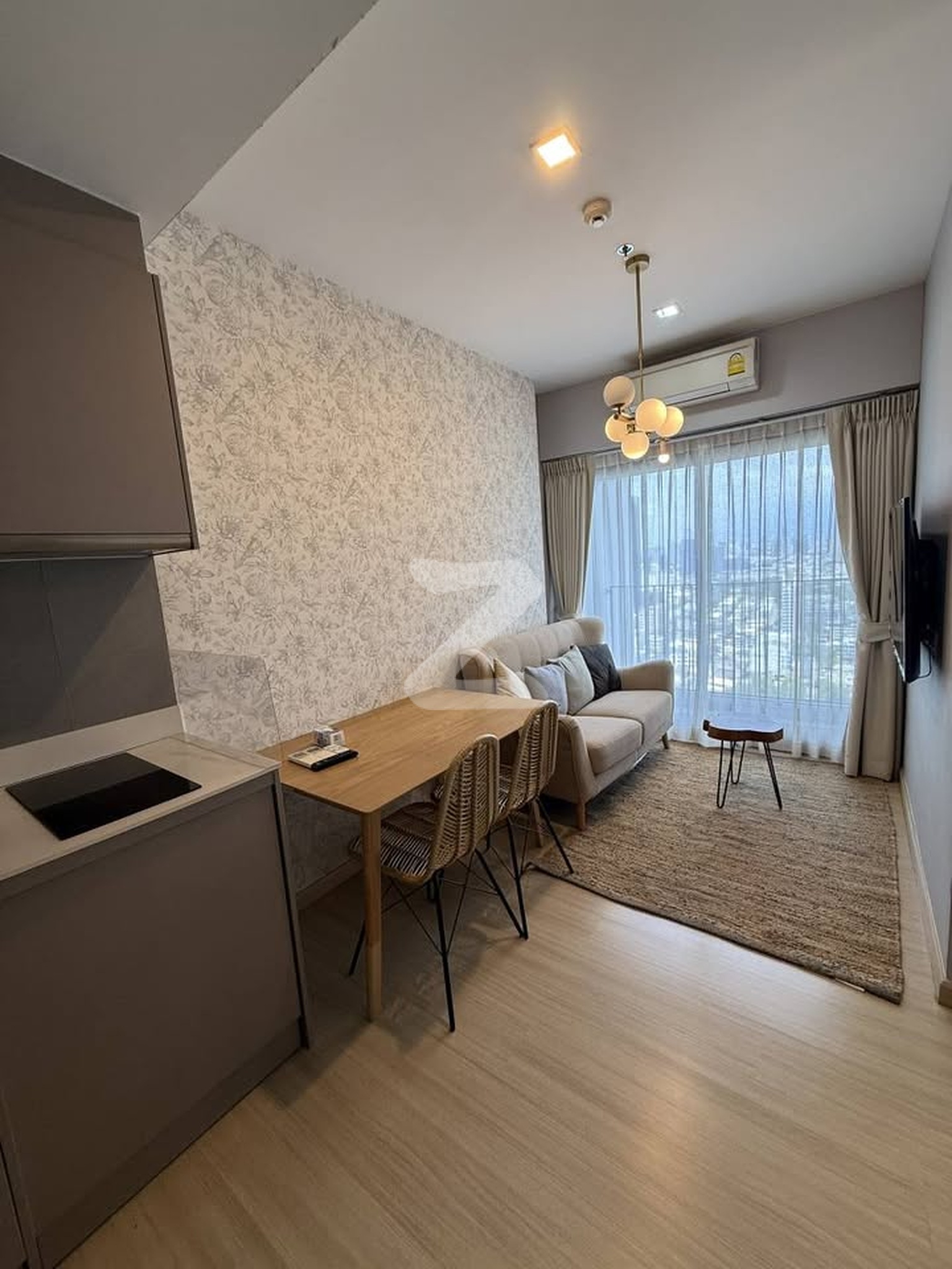 ให้เช่า : Whizdom Connect Sukhumvit ชั้น 27 - ทำเลสุขุมวิท ใกล้BTSปุณณวิถี : เจ้าของให้เช่าเอง (งดรับนายหน้า)