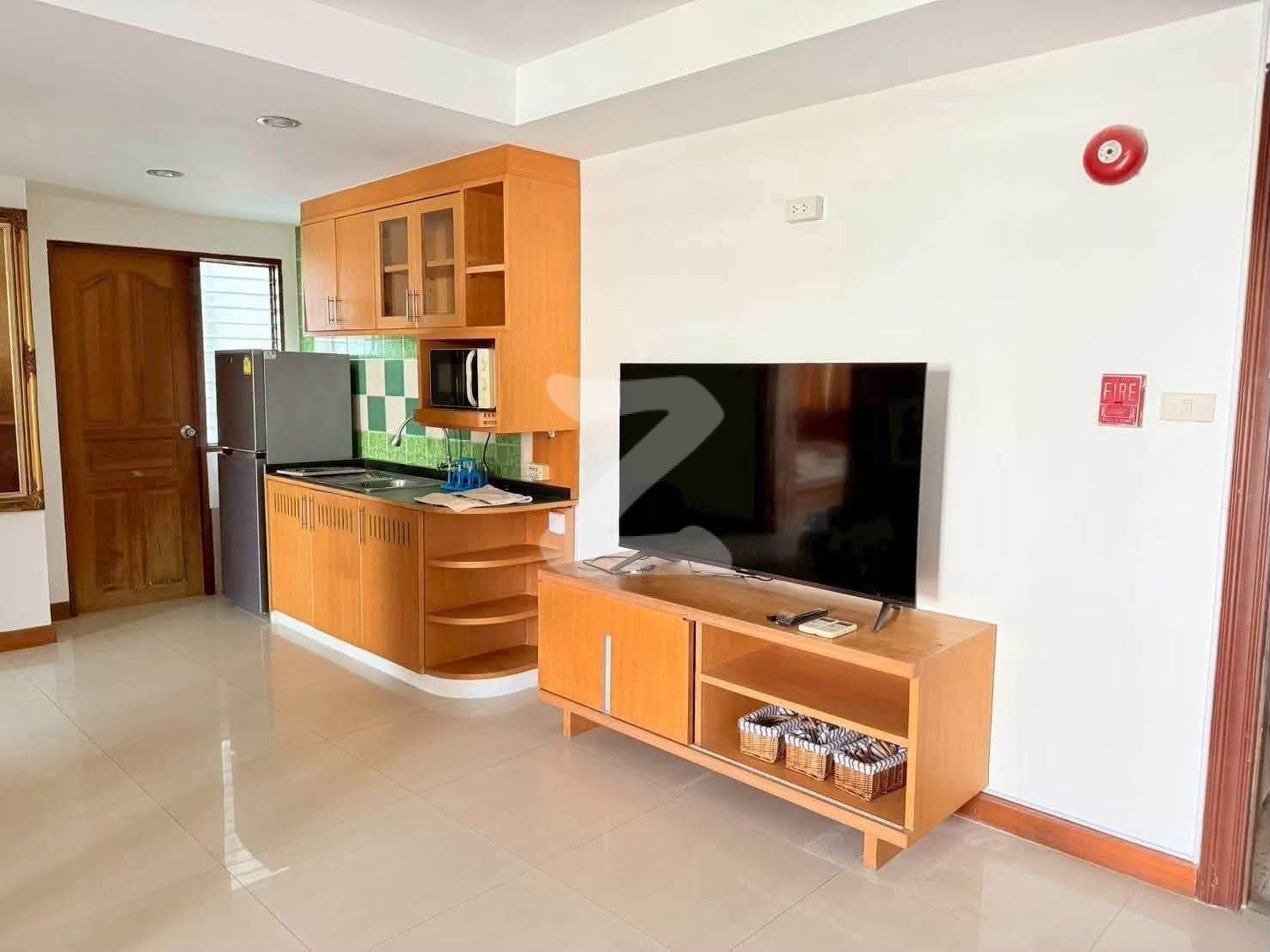 ให้เช่า วิวิด ทาวเวอร์ 1 ห้องนอน 60 ตร.ม. ชั้น 9 เจ้าของปล่อยเช่าเอง : เจ้าของให้เช่าเอง