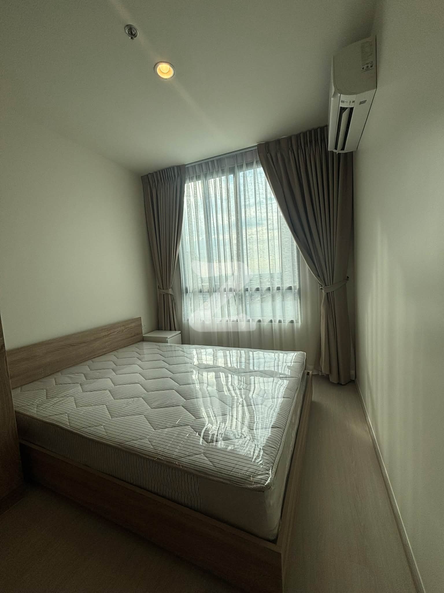 ให้เช่า นิว โนเบิล ไฟฉาย-วังหลัง 1 ห้องนอน 23 ตร.ม. ชั้น 13 เจ้าของปล่อยเช่าเอง : เจ้าของให้เช่าเอง