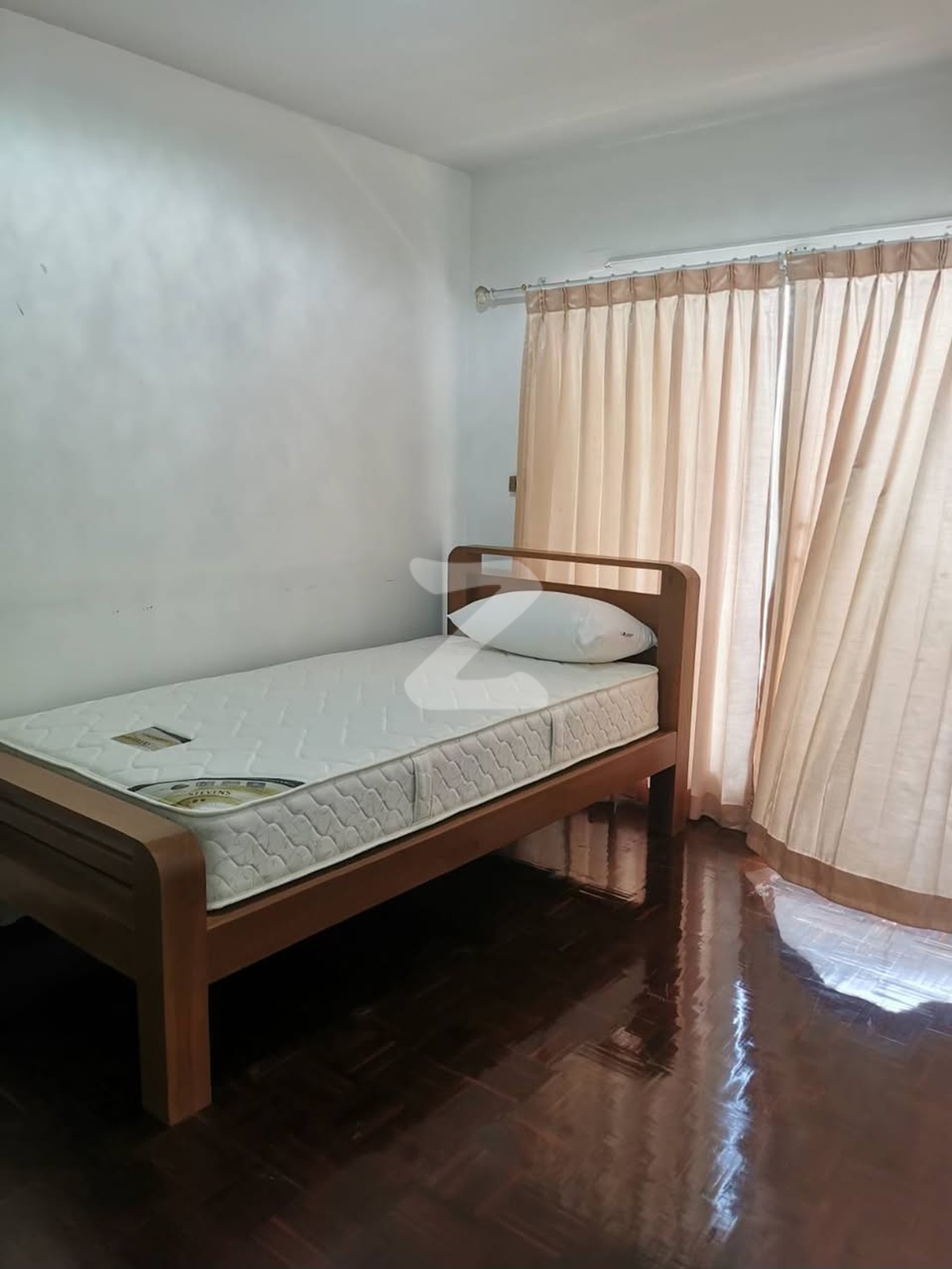 ให้เช่า บ้านสวนธน พุทธบูชา 47 2 ห้องนอน 55 ตร.ม. ชั้น 2 เจ้าของปล่อยเช่าเอง : เจ้าของให้เช่าเอง (งดรับนายหน้า)