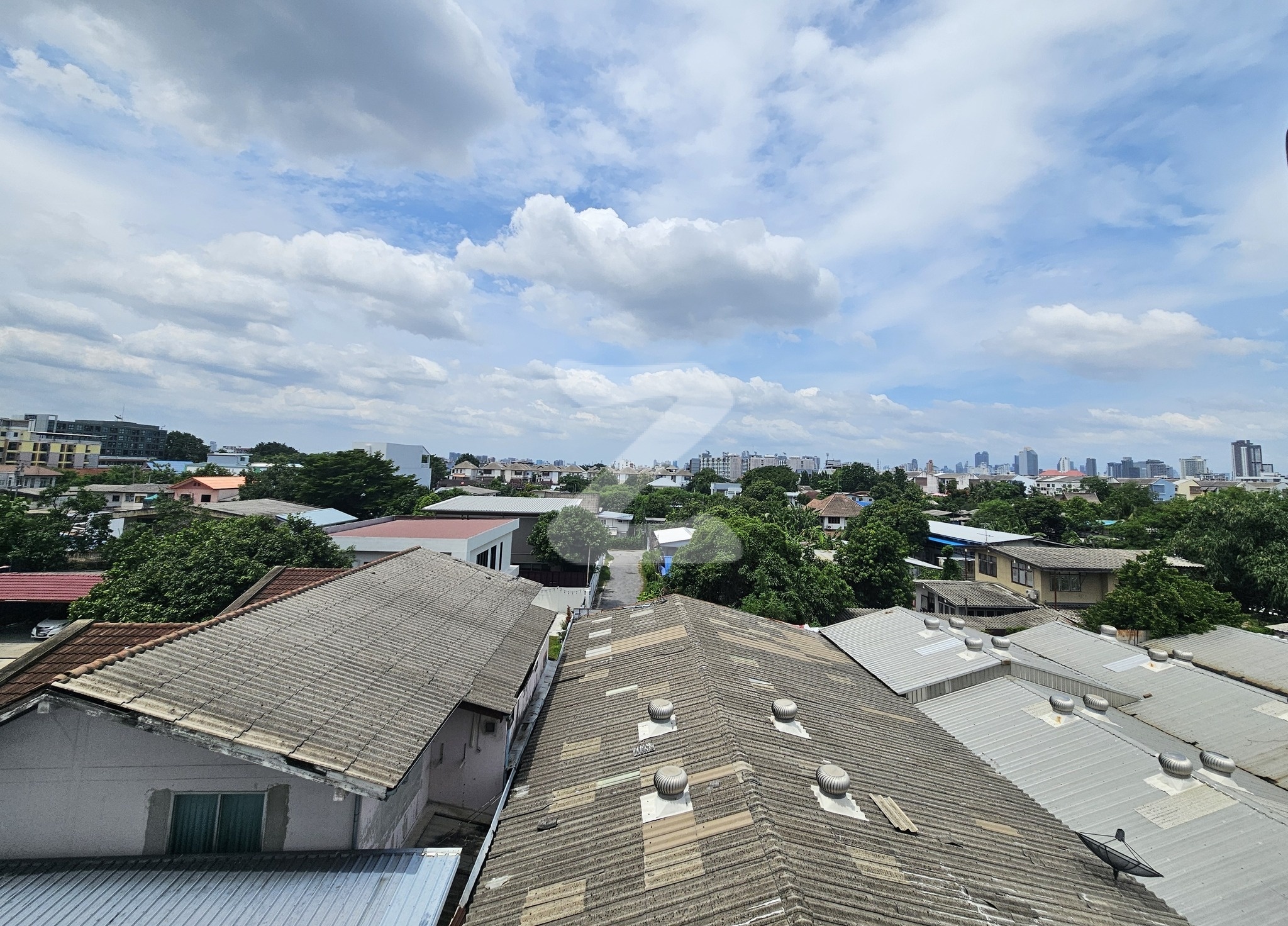 ขาย บ้านจุลศักดิ์ 1 ห้องนอน 38 ตร.ม. ชั้น 4 เจ้าของขายเอง : เจ้าของขายเอง (งดรับนายหน้า)
