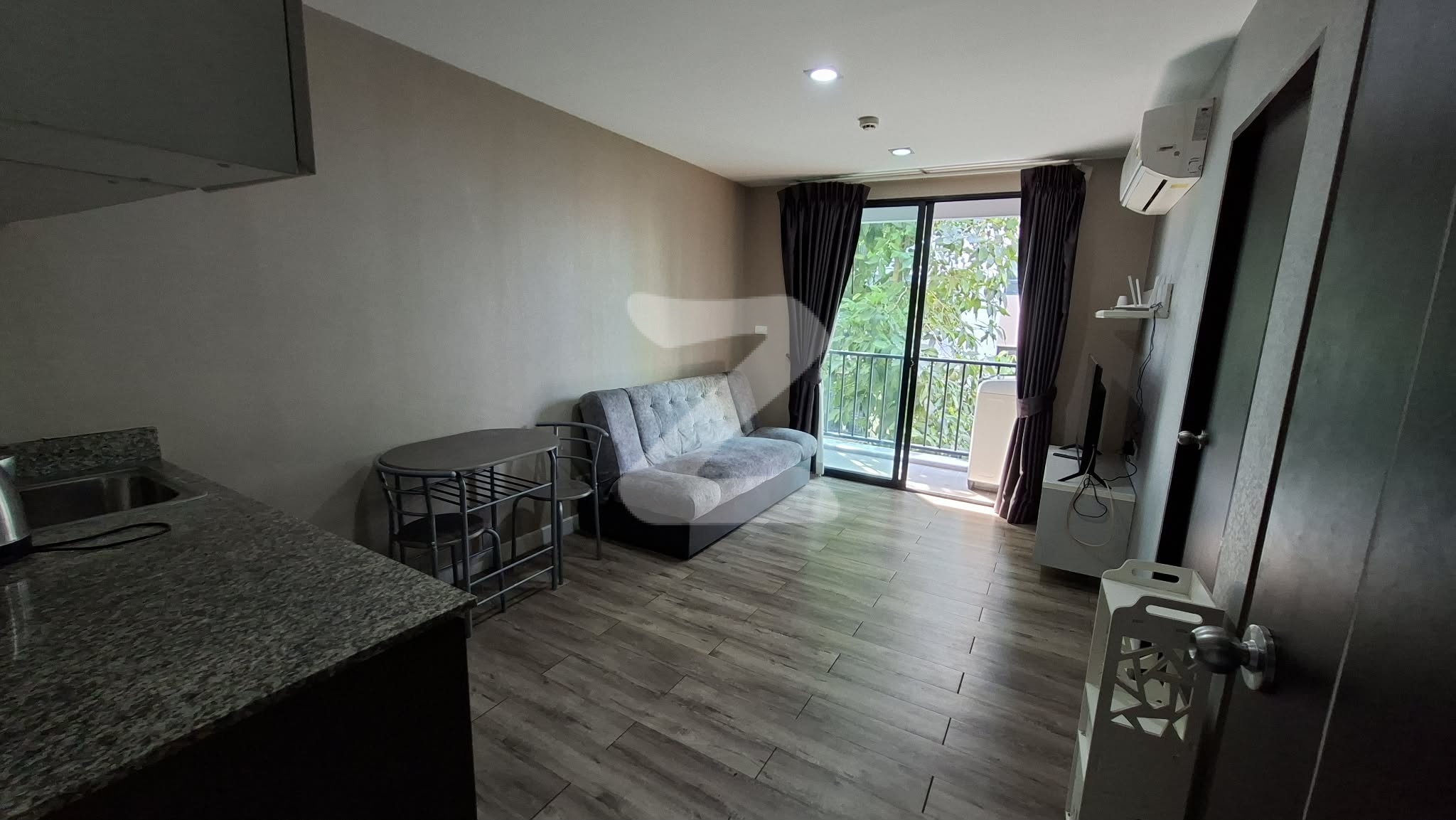 ขาย จี คอนโด ศรีราชา 1 ห้องนอน 37 ตร.ม. ชั้น 2 เจ้าของขายเอง : เจ้าของขายเอง