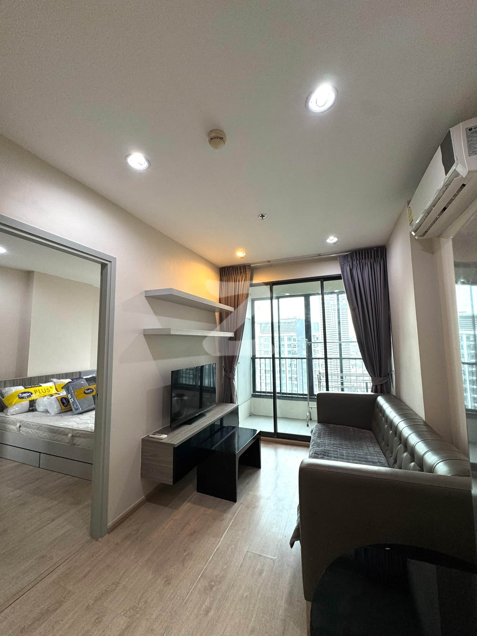 ให้เช่า ไอดีโอ สาทร-ท่าพระ 1 ห้องนอน 31 ตร.ม. ชั้น 23 เจ้าของปล่อยเช่าเอง : เจ้าของให้เช่าเอง