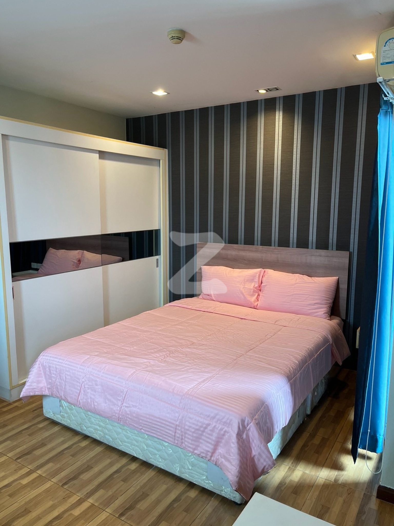 ให้เช่าคอนโด /  คาซ่าคอนโด อโศก-ดินแดง [CASA condo asoke-dindaeng] พร้อมเข้าอยู่ : เจ้าของให้เช่าเอง