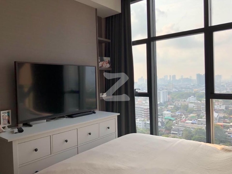 ขายคอนโดติด BTS สุรศักดิ์ เดอะ ดิโพลแมท สาทร (The Diplomat Sathorn) : เจ้าของขายเอง