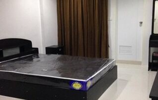 เอ เค วาย เฮ้าส์