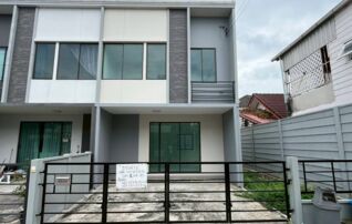 ทรัพย์สถาบันโดย JAM ทาวน์เฮาส์ บ้านพลีโน่ รังสิต คลอง 4 - วงแหวน (Pleno Rangsit Klong 4-Wongwaen)