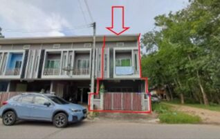 ทรัพย์สถาบันโดย GHB ทาวน์เฮาส์ ถนนขวัญประชา
