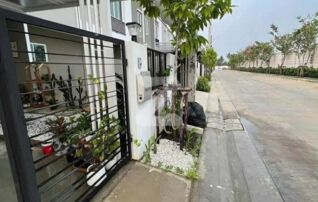 เจ้าของขายเอง หมู่บ้านฟอร์เร่ปิ่นเกล้า พุทธมณฑลสาย 5 ทาวน์โฮม 2 ชั้น                        : เจ้าของขายเอง (งดรับนายหน้า)