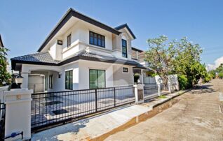 โครงการหมู่บ้านกาญจน์กนก 1 🏘️ (เลยแยกสันกลาง ไปทางแม่ออน)                             : เจ้าของให้เช่าเอง (งดรับนายหน้า)