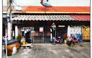 ทรัพย์สถาบันโดย GHB ทาวน์เฮาส์ ถาวรวิลเลจ 6 (Thavorn Village 4)