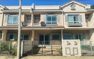 ทรัพย์สถาบันโดย GHB ทาวน์เฮาส์ วิลลาจจิโอ บางนา (Villaggio Bangna)