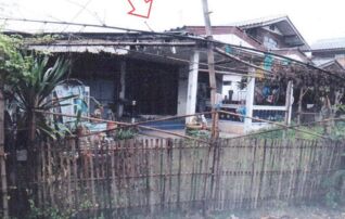 ทรัพย์สถาบันโดย อาคารสงเคราะห์ ทาวน์เฮาส์ เมืองน้อย (Baan Chokthawi 3 Mueang Noi-Udom Suk)