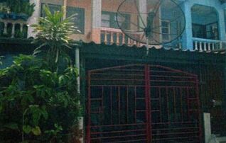 ทรัพย์สถาบันโดย GHB ทาวน์เฮาส์ บางใหญ่ นนทบุรี