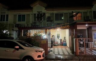 ทรัพย์สถาบันโดย GHB ทาวน์เฮาส์  หนองแขม กรุงเทพมหานคร