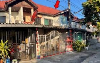 ทรัพย์สถาบันโดย GHB ทาวน์เฮาส์ ซอยเจริญเมือง ซอย 7 ถนนบ้านแพะ