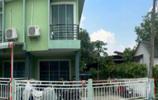 ทรัพย์สถาบันโดย GHB ทาวน์เฮาส์ ซอยเทศบาล 25 ถนนสระแก้ว-สำนักท้อน