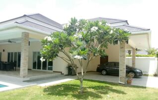 ให้เช่าบ้านเดี่ยว Palm Villas 3 นอน 3 น้ำ พร้อมที่จอดรถ 4 คัน และสระว่ายน้ำเกลือขนาด 4x10 เมตร ใกล้สนามบินหัวหิน : เจ้าของให้เช่าเอง