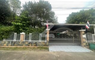 **เจ้าของขายเอง** หมู่บ้านชลลดา บางบัวทอง L&H ถนนบางกรวย-ไทรน้อย ที่ดิน 105 ตารางวา  : เจ้าของขายเอง (งดรับนายหน้า)